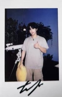 正四 yzy 上海 簽售卡 復刻拍立得