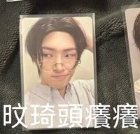 8room旼琦頭癢癢（💡需多帶本頁面尚或鍾任一張）