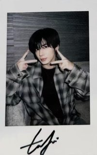 正四 yzy 北京 簽售卡 復刻拍立得