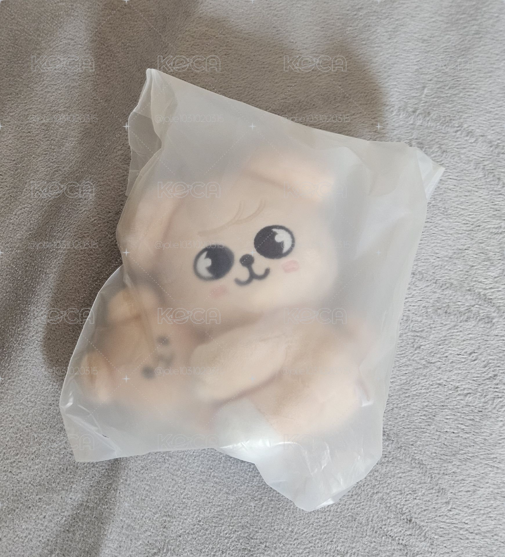 金昇玟抱抱娃