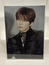 ❤️圓 看左邊（西裝）