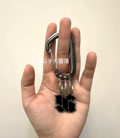 aespa DIRTY WORK 登山扣鑰匙圈