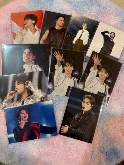 Follow Fellow 展覽卡包卡