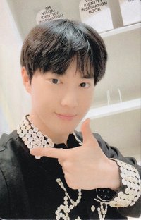 Grey Suit yzy 1.0 簽售卡 