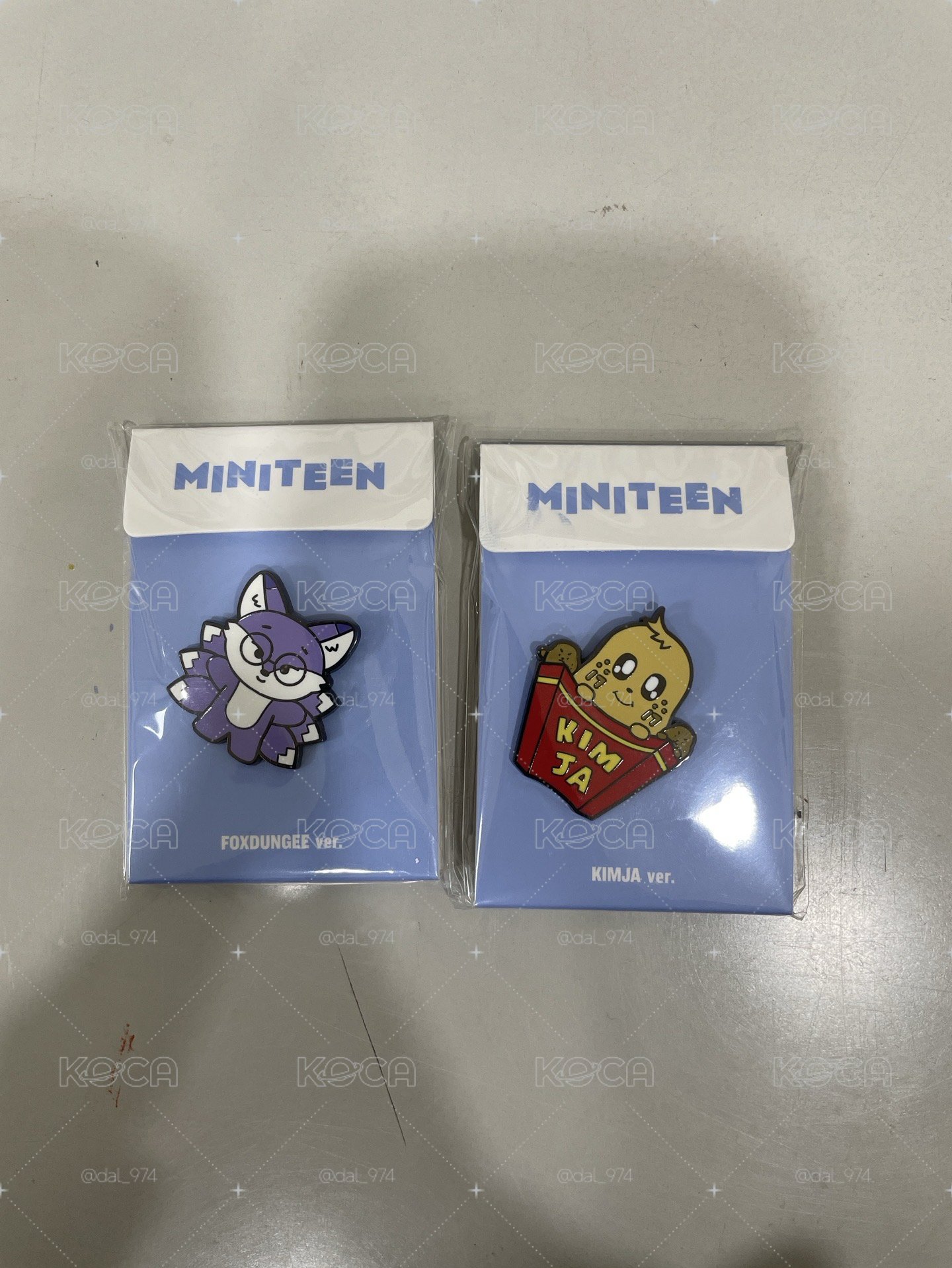 Miniteen徽章