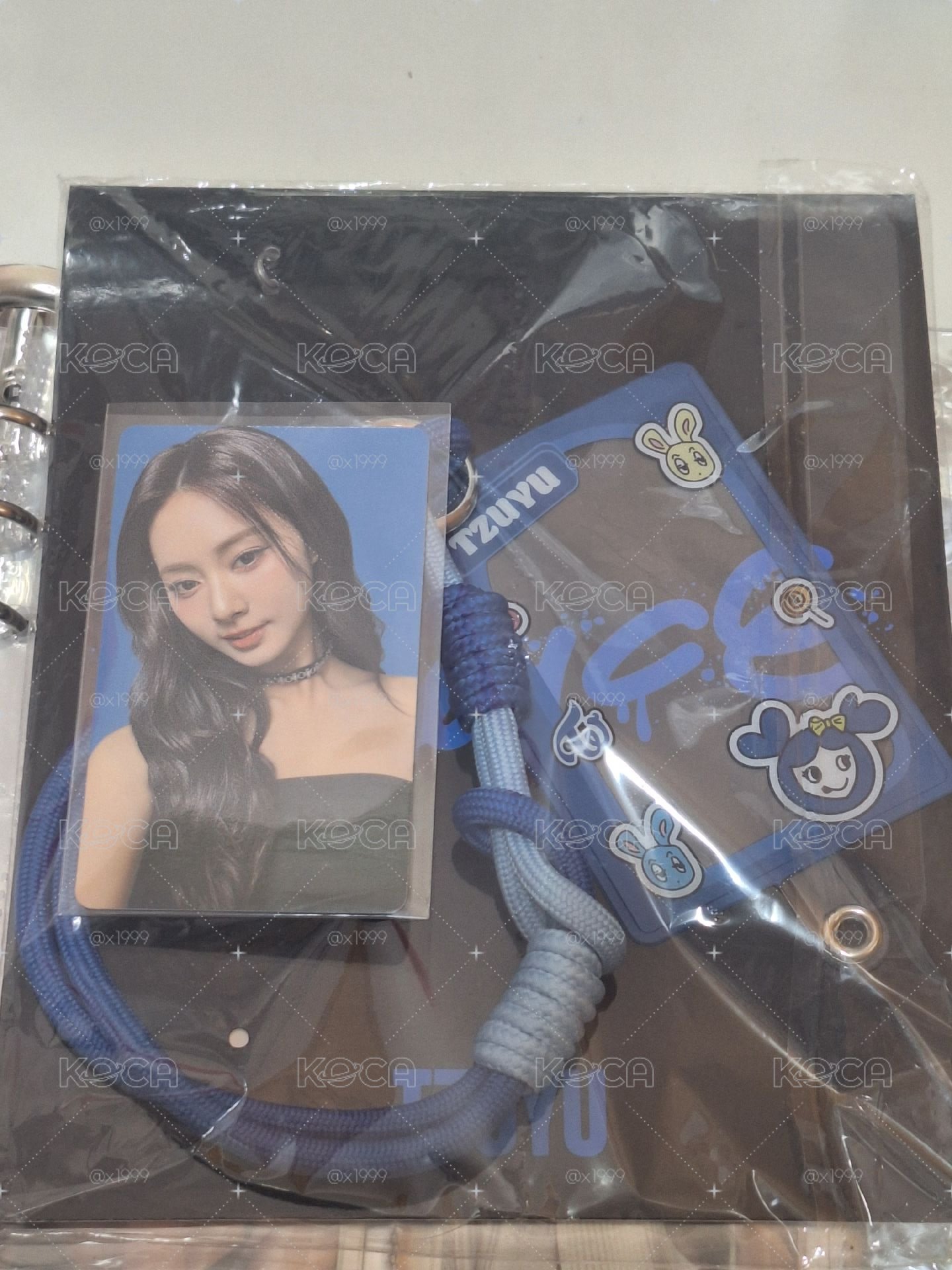 子瑜日週手機掛繩＆小卡💙送瑜solo變化卡
