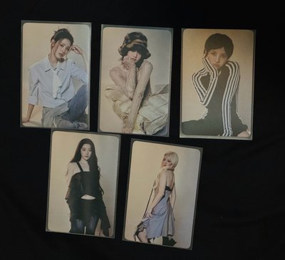 I-DLE展覽隨機卡B版 一套
