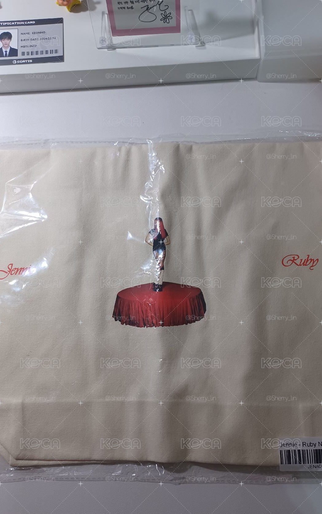 Jennie台灣快閃店帆布袋