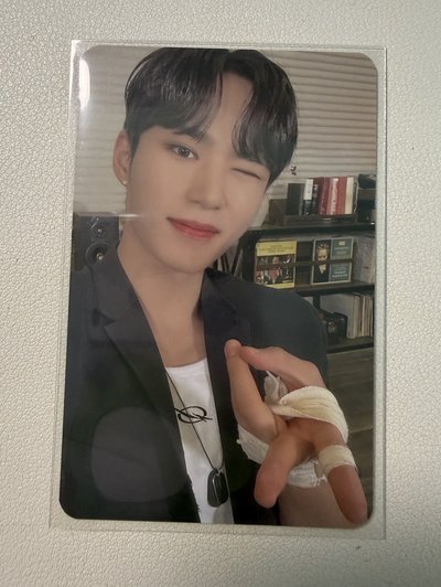 金俊抒 jump up特典卡