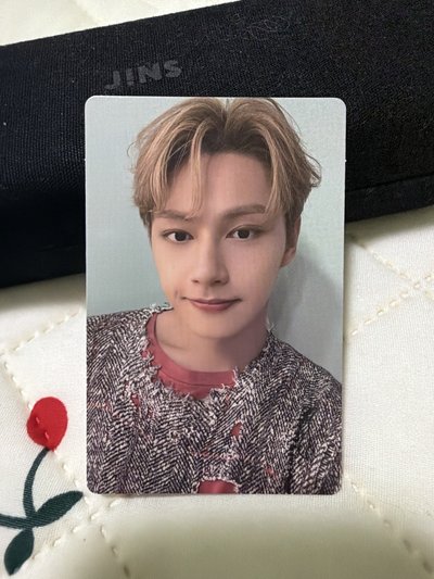 MINI9 專輯卡 克拉盤 Jun 文俊輝🧡