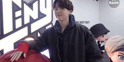 快閃店帽T（SUGA同款）