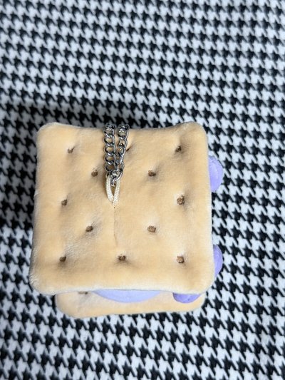 (現貨 狀態特別可愛）TWICE savely sana baby lovelys 餅乾娃