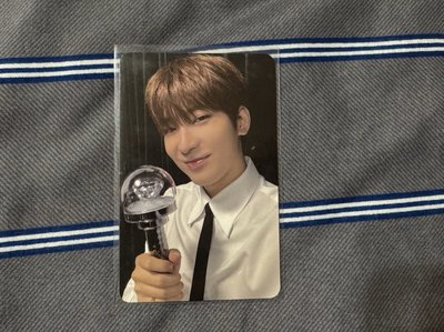 Seventeen Right here克拉粽 圓佑/貝雷帽淨漢/毛巾圓磁鐵/迷7四格卡（盤出）