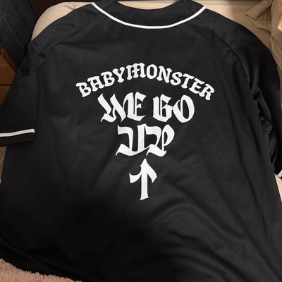 BABYMONSTER [WE GO UP] 球衣