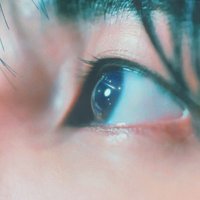 한-