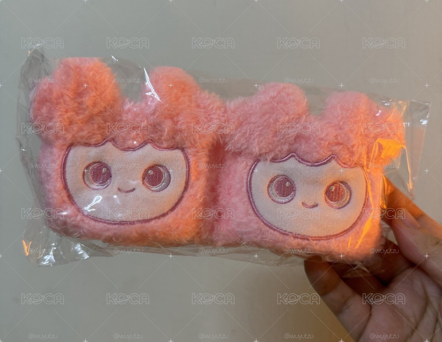 TWICE MOMO 腕套
