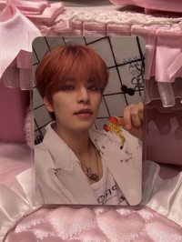 樂時期專卡 煙燻妝小狗帥死了…