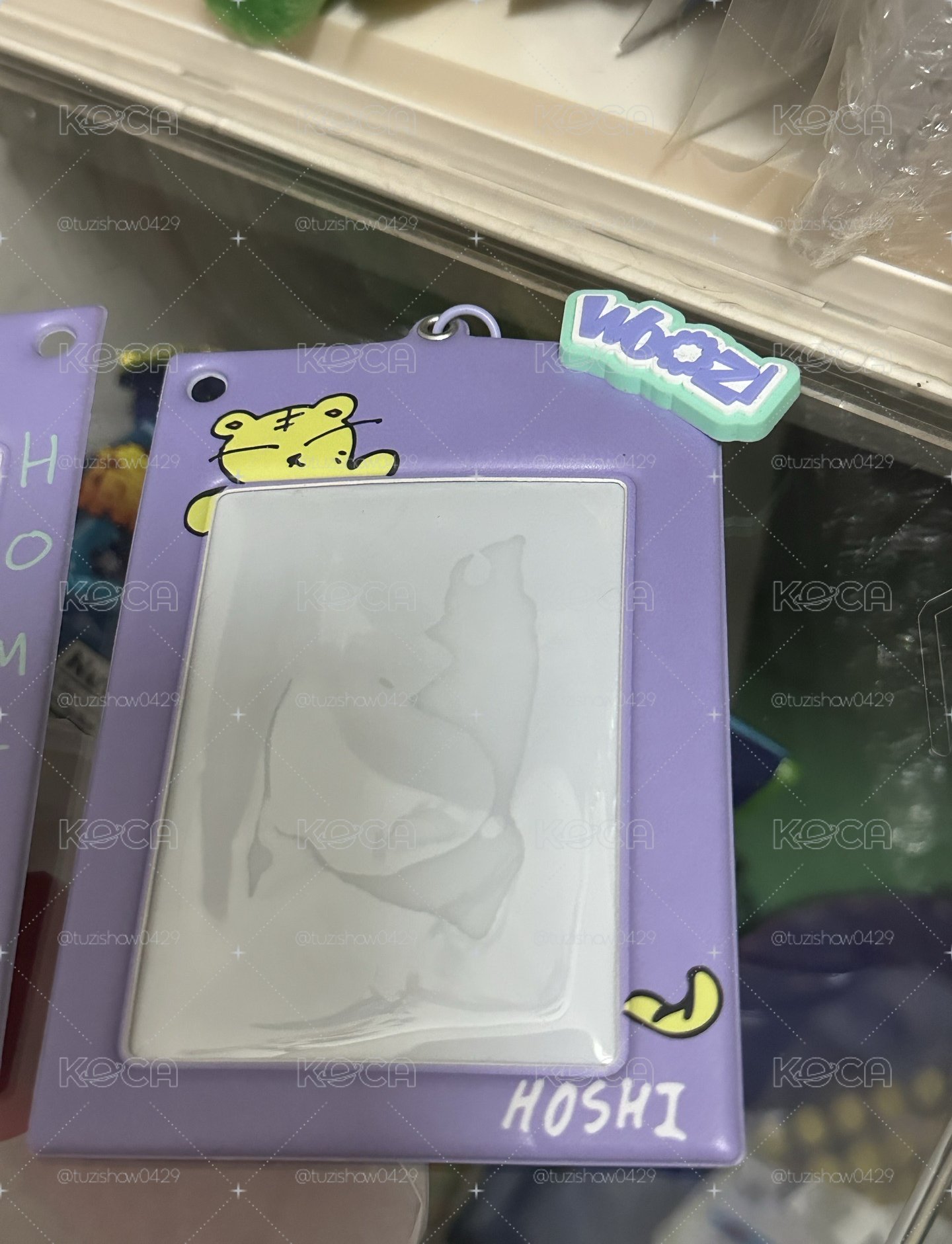 全新僅拆封，含上方woozi裝飾物