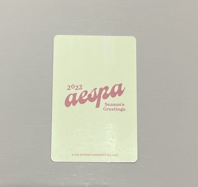 2022年曆 固配年曆卡 Karina