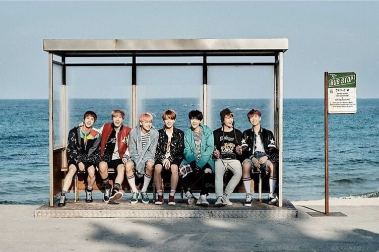 YNWA 泰亨小卡 含預購海報+筒