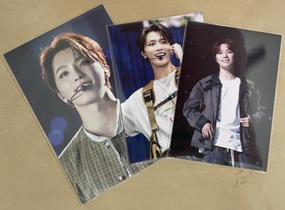 RIGHT HERE 明信片+生寫真