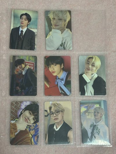 SKZ特典卡（寅辰燦彬城菲）