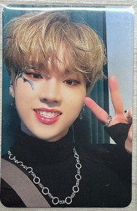 出道單曲 周邊卡 鐵盒卡