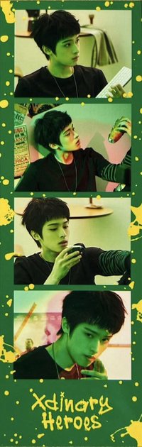 出道單曲 周邊卡 四格照片