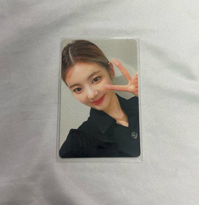 LIA NO BAD DAYS 八月卡