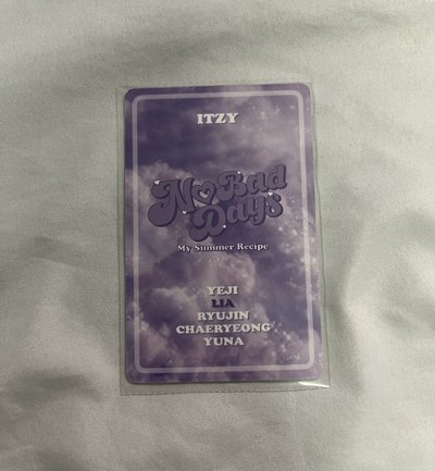 LIA NO BAD DAYS 八月卡