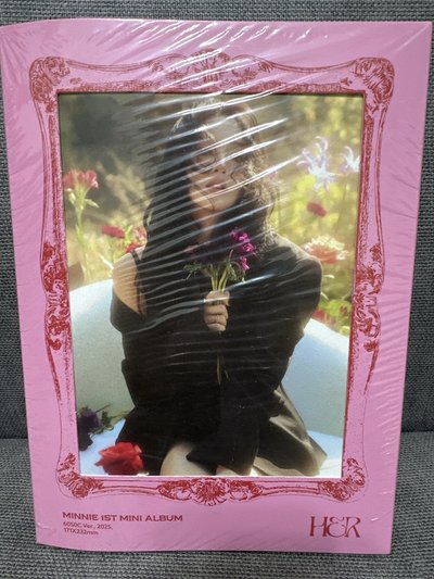 米妮solo專輯HER