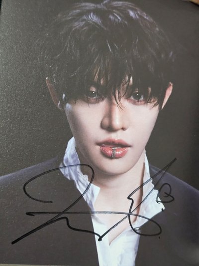 CYE 全珉稶親簽 明信片 內頁