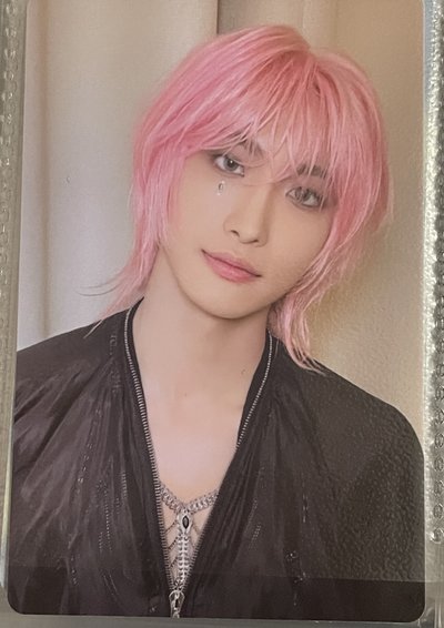 🏴‍☠️ATEEZ 98賴🐿️🐰