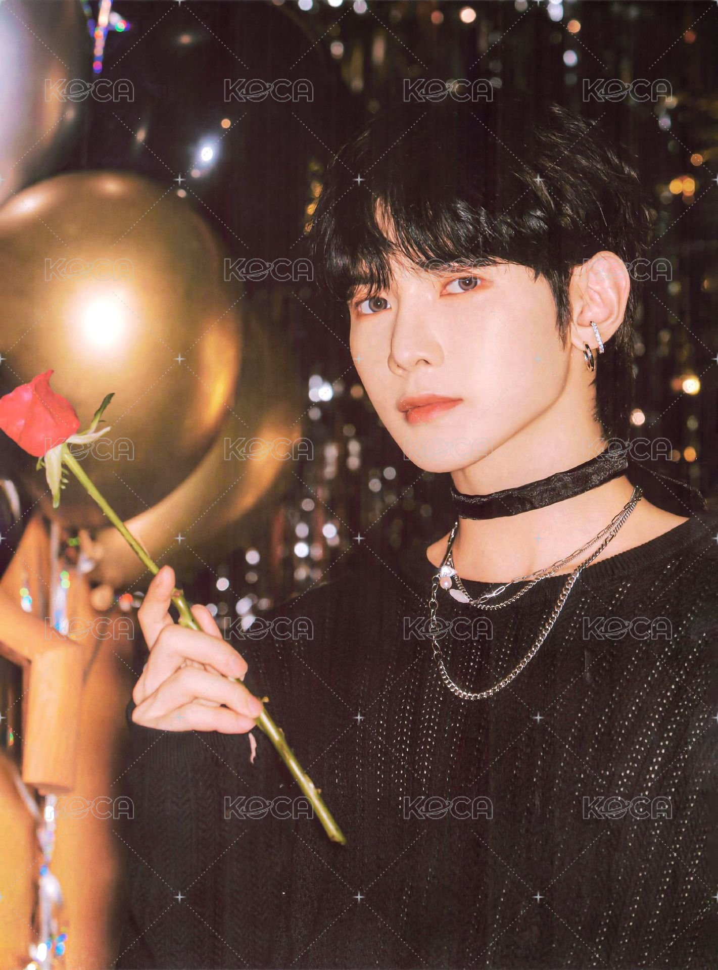 2023年曆 海報  背面