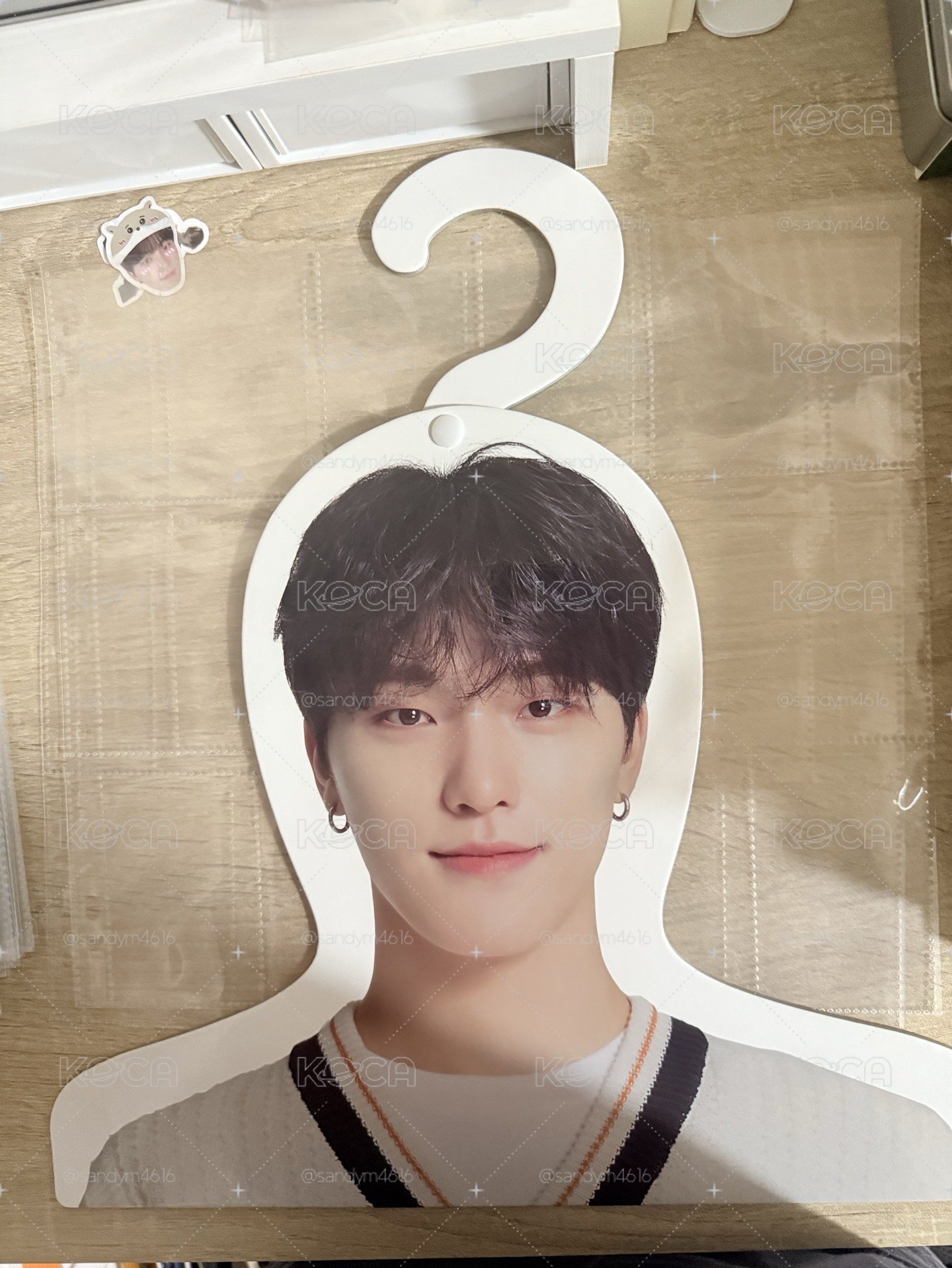 李燦22年HOME衣架