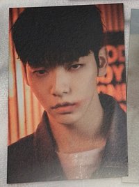 崔秀彬｜明信片口紅兔兔