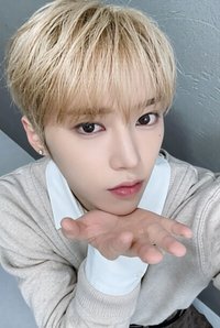 多樂之日 吹蠟燭 代言卡 