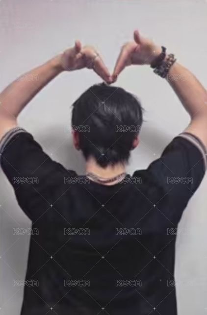 迷三 mp 4.0線下 簽售卡 雙面愛心ver. 背面