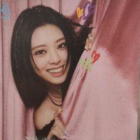 CRAZY IN LOVE 專輯卡 預售禮