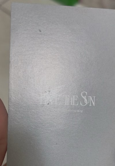 正四 克拉盤環球特典 奎 卡背有損（需綁🩶🩶）