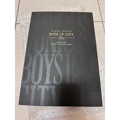 Super Junior SJ Boys in city 1 2 3 4 馬來西亞 香港 東京 巴黎 寫真書 