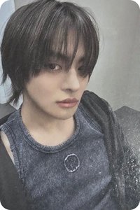 COME CLOSER 專輯卡 