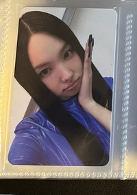 娜專卡（捧臉）