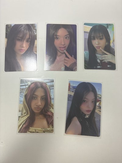 KATSEYE 小卡 貓瞳小卡