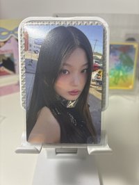 Yoonchae 彩紅版專卡