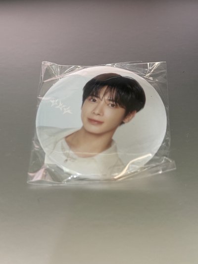 TXT 25’日巡 徽章 吊飾