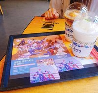 seventeen x dal.comm coffee