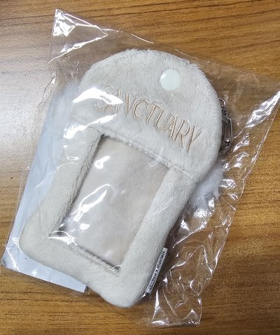 天使卡套（全新-不含卡）✨️