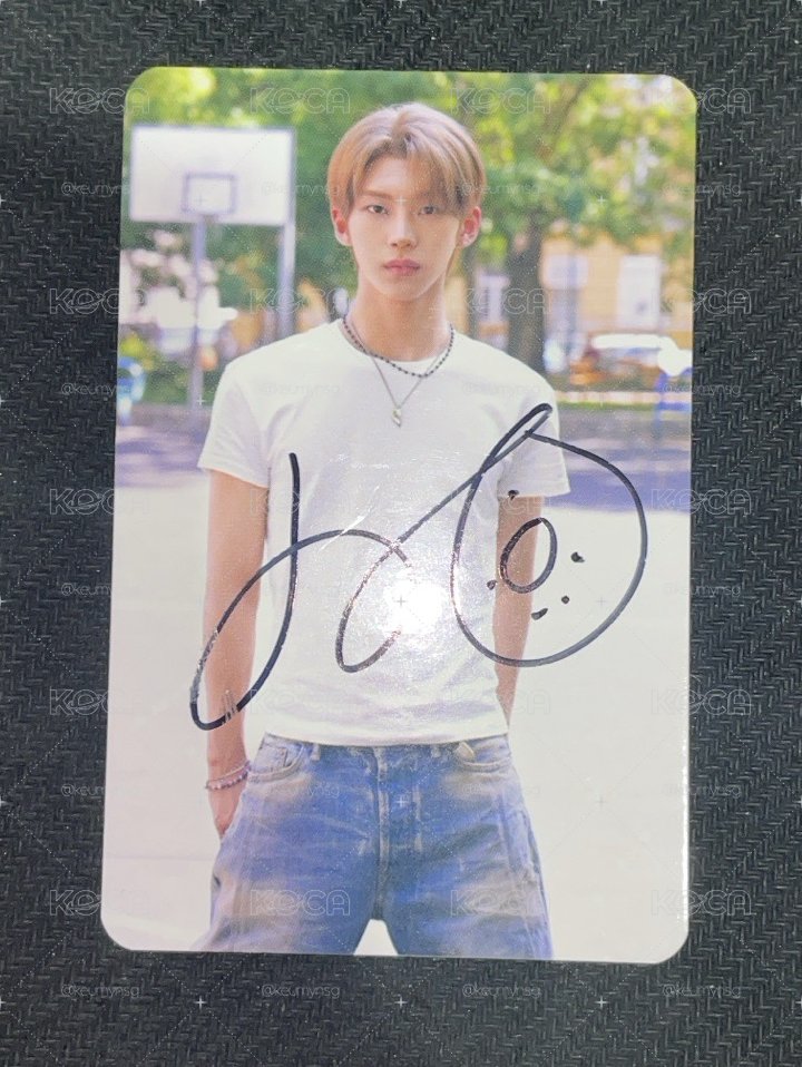 idntt 金度勳 簽名OMA