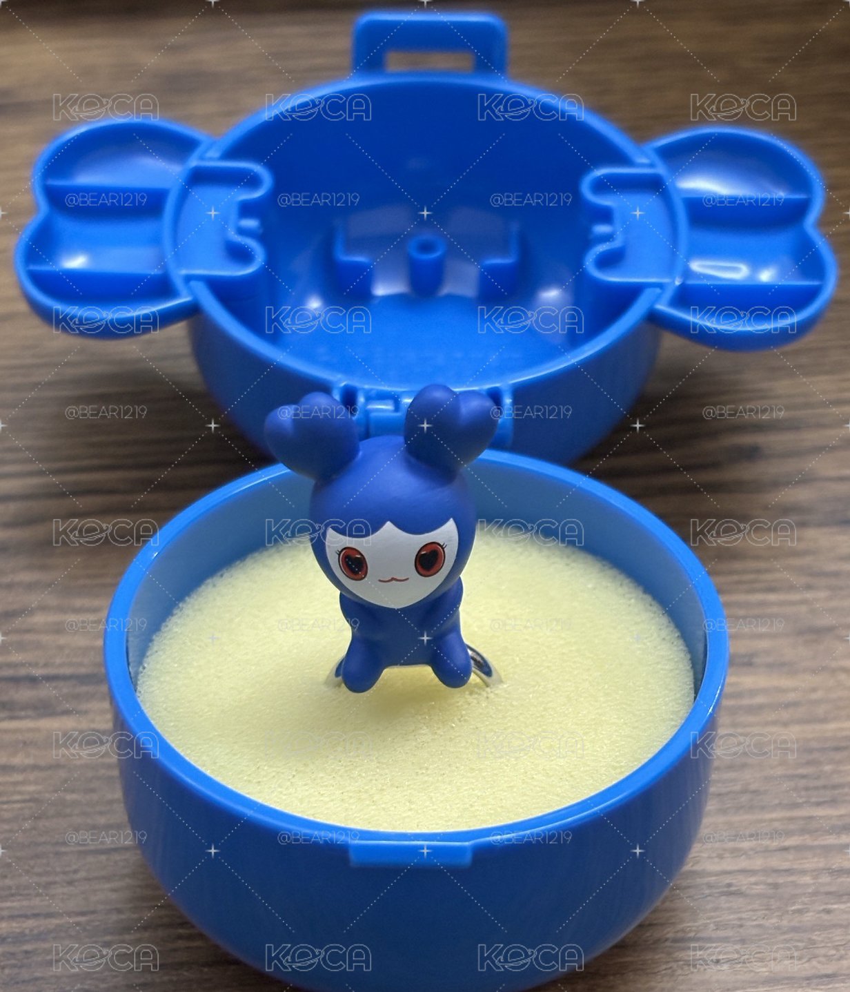 萬代戒指扭蛋